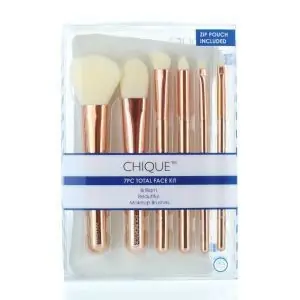 Chique Set 7 Pensule pentru machiaj + Gentuta - Economisește